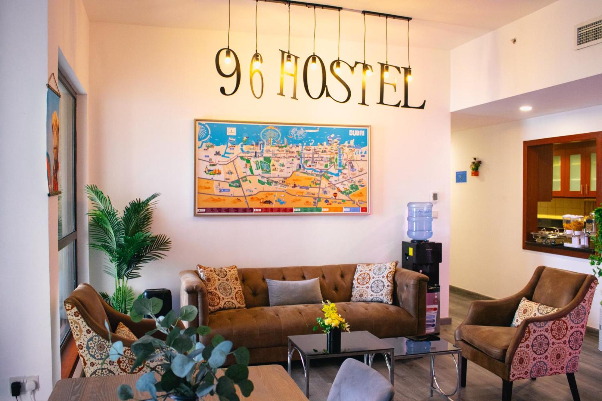 Lunar Hostel 96 Дубай Екстер'єр фото